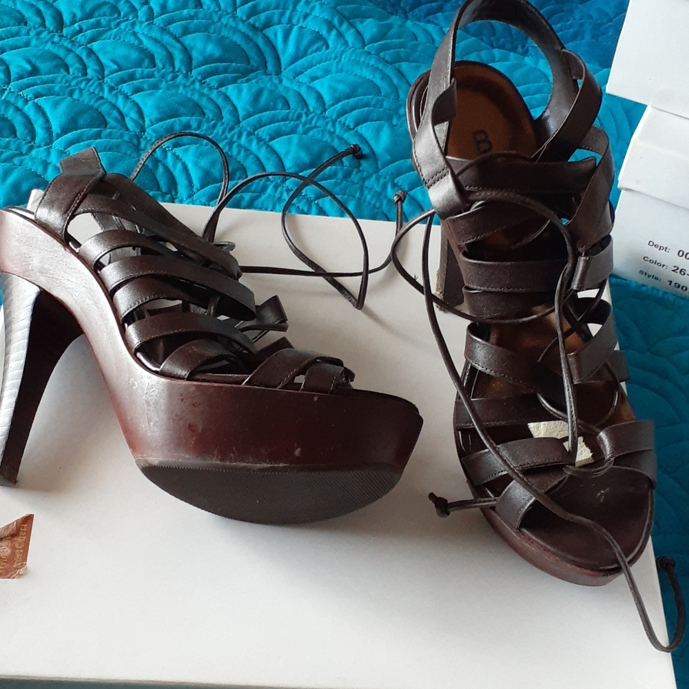 Strappy platform sandals